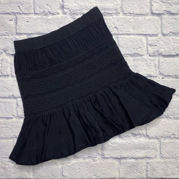 NEW Olivaceous Skirt in Black - Picture 1 of 4